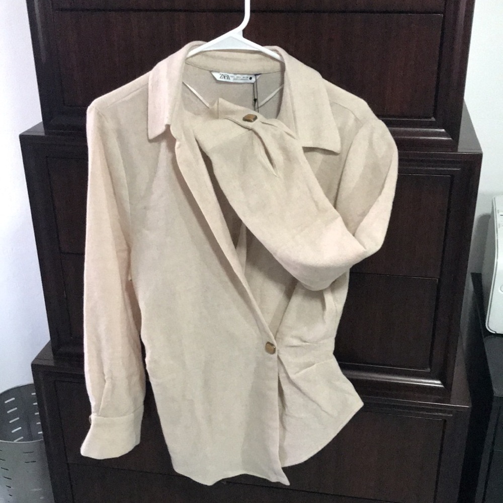 Zara Women’s Cardigans Top Wool Long Sleeves Beige